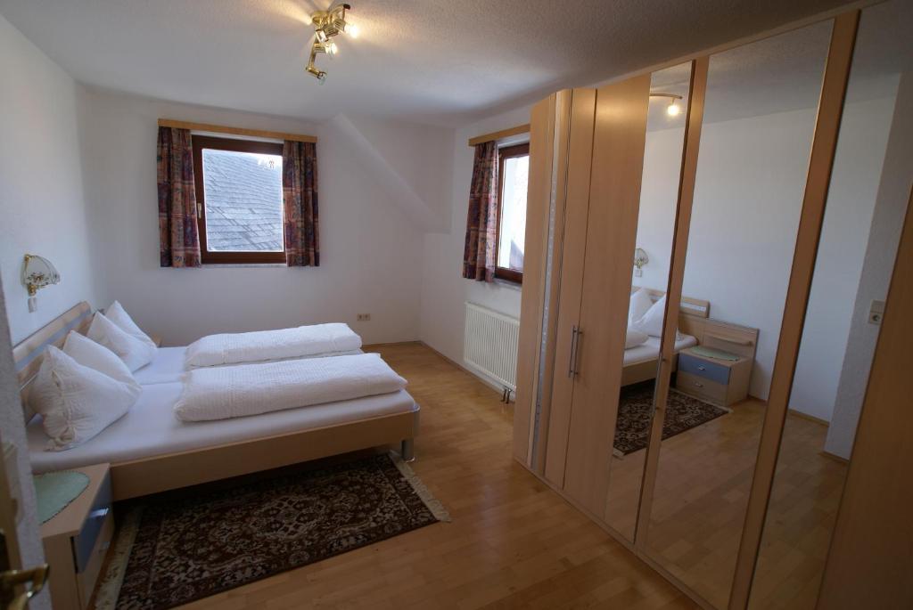 Appartement Zur Post Ferlach Phòng bức ảnh