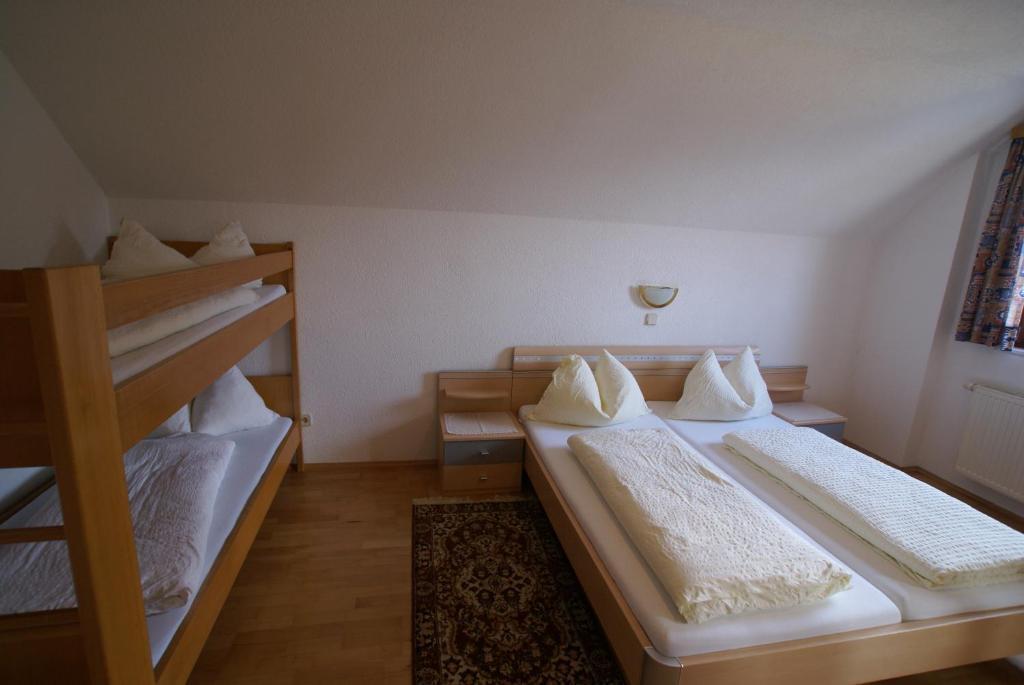 Appartement Zur Post Ferlach Phòng bức ảnh