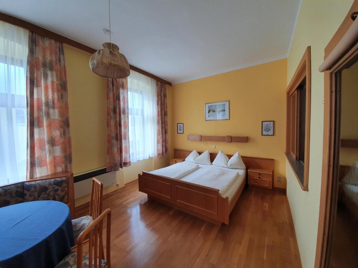 Appartement Zur Post Ferlach Ngoại thất bức ảnh