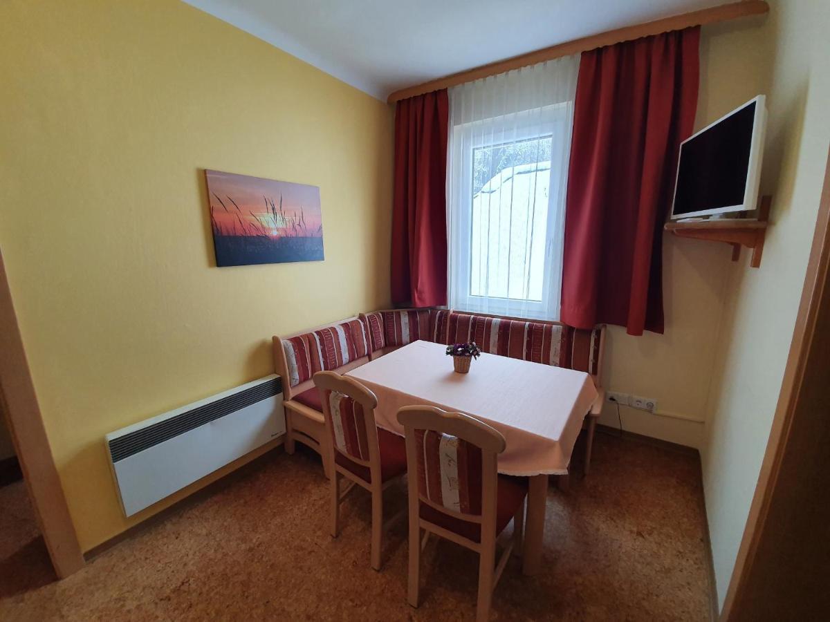 Appartement Zur Post Ferlach Ngoại thất bức ảnh