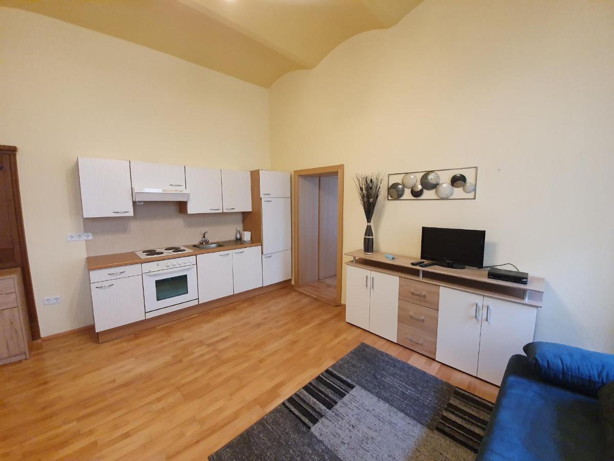 Appartement Zur Post Ferlach Ngoại thất bức ảnh