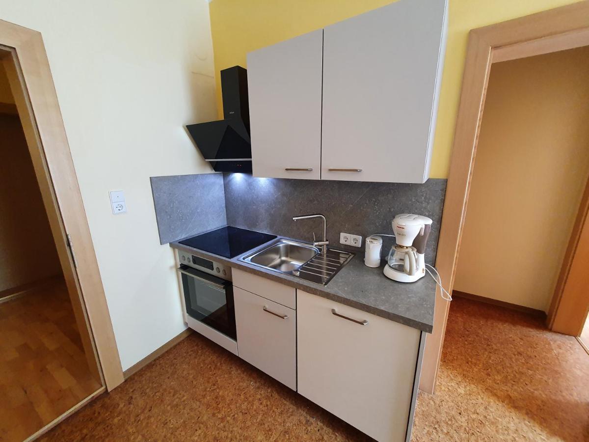 Appartement Zur Post Ferlach Phòng bức ảnh